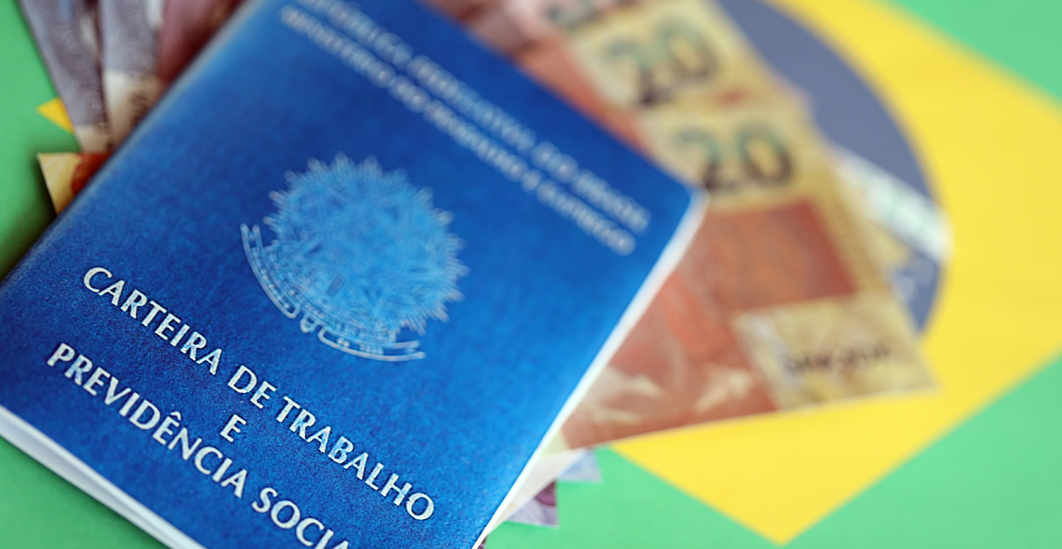 Novo salário mínimo de R$ 1.518 começa a ser pago em fevereiro