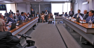 Empresas com dívidas reincidentes podem ter punições mais rígidas