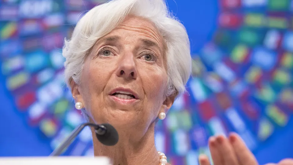Tarifas serão negativas para o mundo e impacto dependerá de escopo e durabilidade, diz Lagarde