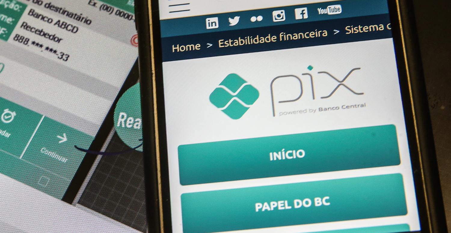 Projeto quer impedir exclusão automática de chaves PIX