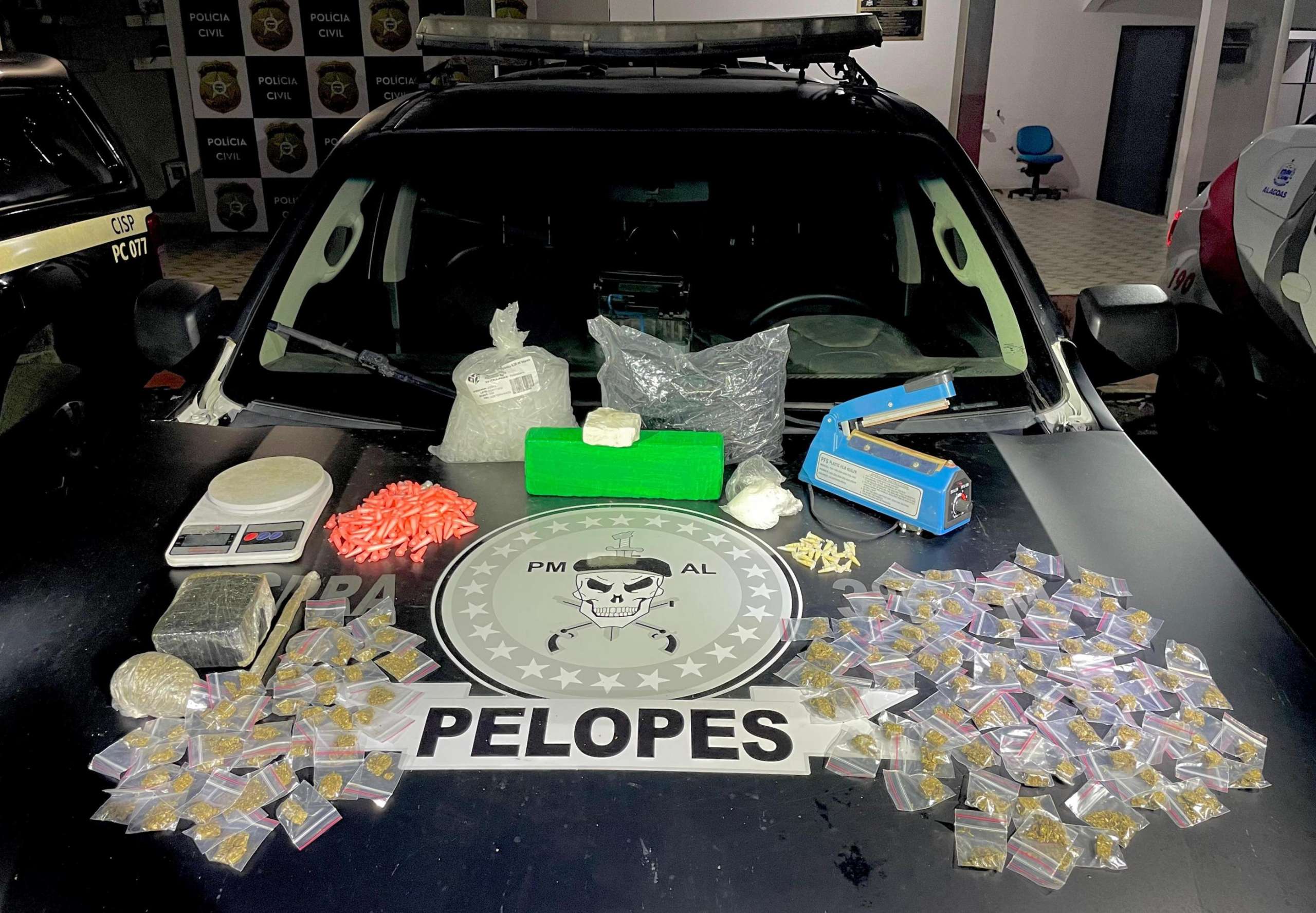 Em uma semana, PM retira das ruas 31 armas de fogo e mais de 19 quilos de drogas