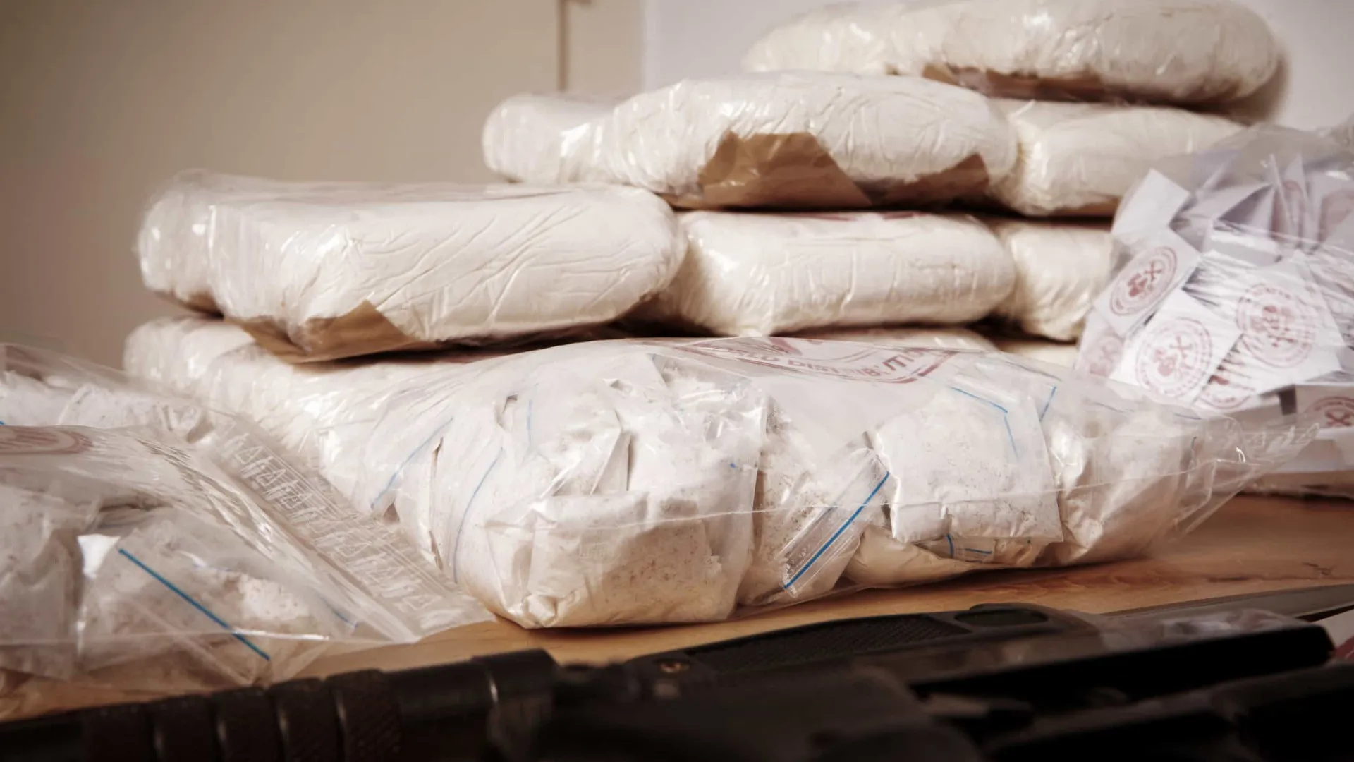 Mercado global de cocaína bate recordes com aumento do cultivo na Colômbia, diz ONU