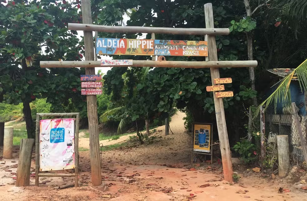 Quatro pessoas são mortas durante operação em aldeia hippie