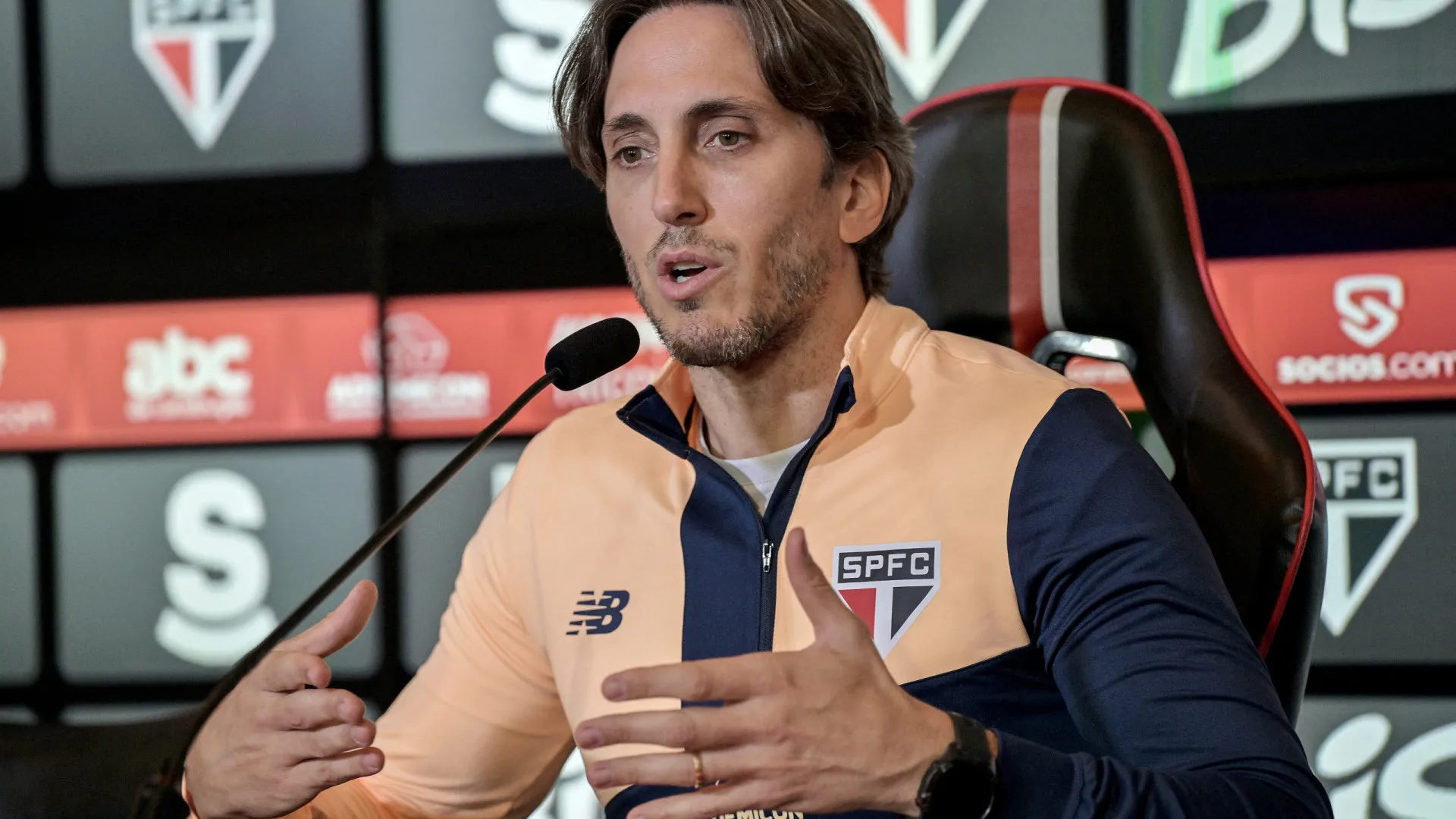 São Paulo inicia pausa 'em obras' antes de maratona contra líderes e rival