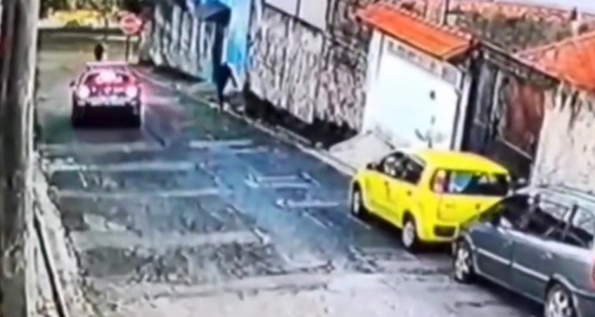 Guardas civis são presos após câmera desmentir confronto