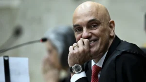 Governo Trump volta a criticar Moraes e diz que