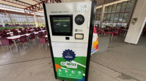 Máquinas que transformam recicláveis ​​em créditos e benefícios chegam a Maceió » Alagoas Notícia Boa