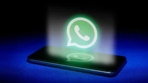 "E aí, mãe!": Novo golpe do WhatsApp é revelado