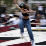 Rayssa Leal termina escola e diz que quer ser empresária