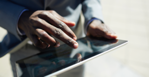 Painel aponta que 501 municípios ainda não aderiram à NFS-e