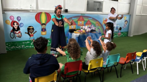 Projeto “Histórias e Cantorias na Pediatria” leva música a crianças internadas » Alagoas Notícia Boa