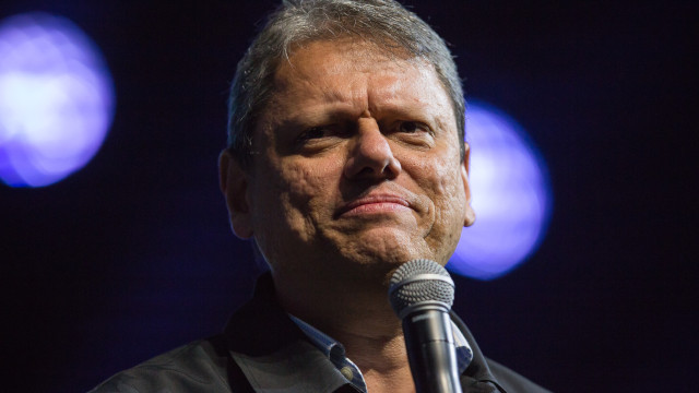 União Brasil reforça apoio a Tarcísio em SP em meio a crise com o PP