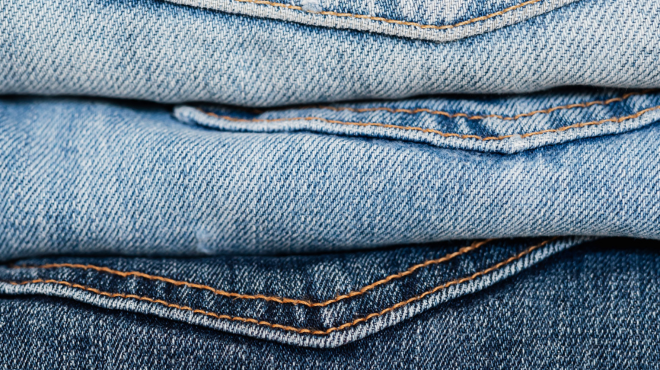 Projeto do Sesc transforma jeans doado em novas peças para gerar renda » Alagoas Notícia Boa