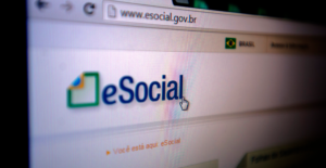 Receita lança autorregularização do eSocial para órgãos públicos