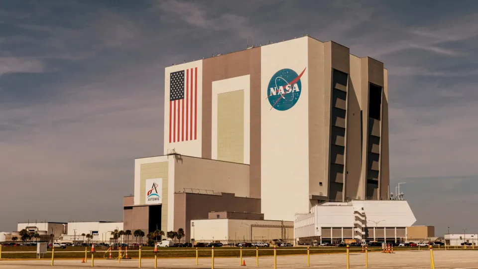 Nasa adia novamente missão tripulada para a Lua: o que está acontecendo com o foguete?