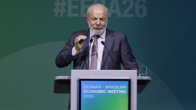 Lula diz, na Alemanha, que o multilateralismo está sendo destruído