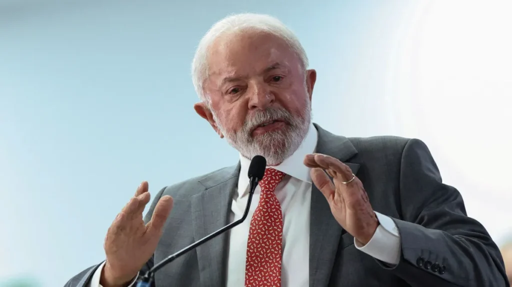 Lula volta a criticar Conselho de Segurança da ONU; "cinco membros permanentes, cinco senhores de guerra"