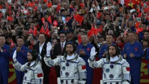 China lança missão Shenzhou-23; astronauta ficará um ano no Espaço