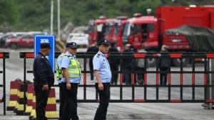 China revisa para 82 o número de mortos em explosão de mina de carvão