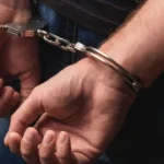Homem é preso suspeito de abusar de filha e da companheira por 8 anos no PE