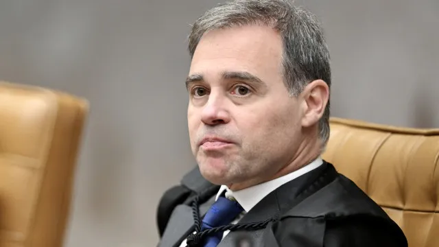 Mendonça analisa pedido da PF para Vorcaro voltar para Complexo da Papuda