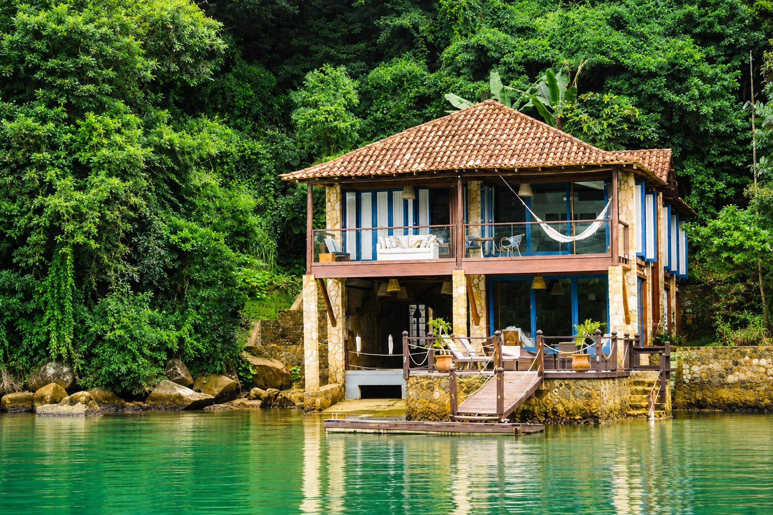 Mèrola Luxury
