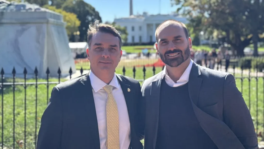 Eduardo Bolsonaro sugere 'rompimento geral' com Novo