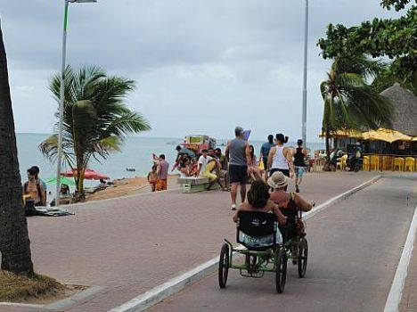 Previsão de chuvas passageiras nesse fim de semana em AL