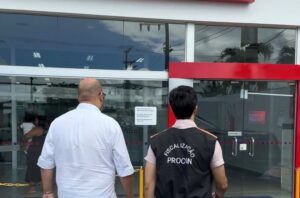Agências bancárias de Maceió são multadas por descumpir lei