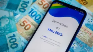 INSS começa a pagar benefícios de julho nesta segunda; veja quem recebe