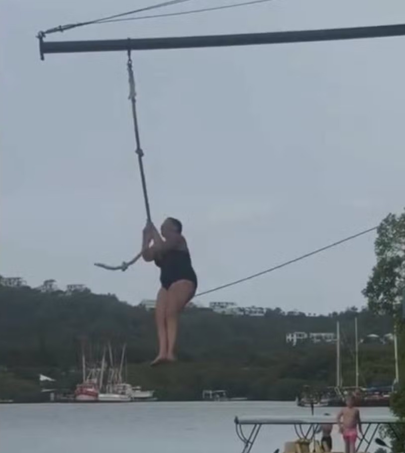 Mulher sofre lesão durante salto em cruzeiro e tem de pagar R$ 250 mil por socorro