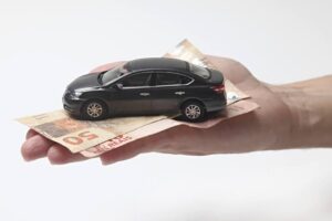 Seguradora deve pagar quase R$ 50 mil após negativa indevida de cobertura de veículo furtado