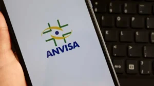 Anvisa abre caminho para farmácias venderem remédios no Ifood, Rappi e marketplaces