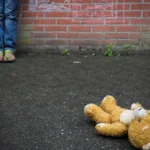 Lei amplia punição a crimes sexuais online contra crianças; entenda