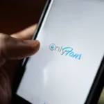 Trabalhadores CLT e concursados viram criadores de conteúdo adulto para complementar renda