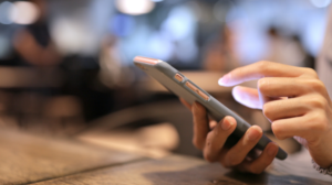 Pesquisa mostra que celular impulsiona a leitura digital no Brasil » Alagoas Notícia Boa