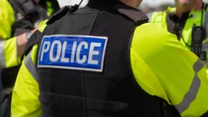 Suspeitos de terrorismo detidos no Reino Unido são jovens britânicos
