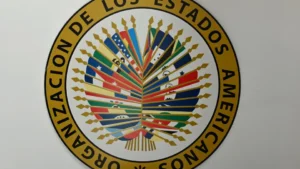 OEA acompanha denúncias de falta de ônibus no dia da eleição