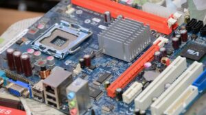 Sabe aquele eletrônico que não funciona mais? Os Correios recebem » Alagoas Notícia Boa